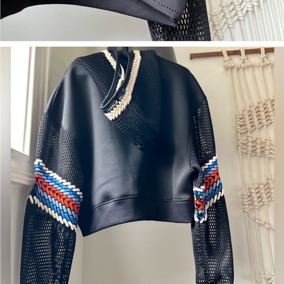 ISO please reach out if you will like to sell small medium or large - Picture 3 of 3